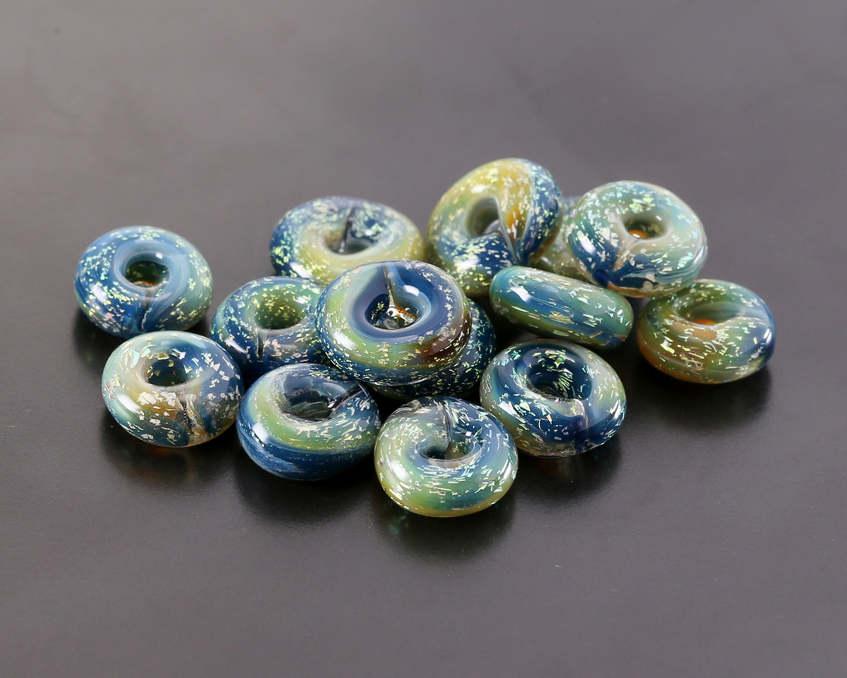 Unicorne Beads Glass Deep Lagoon Donut 4-6x9-11mm
