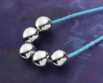 Stainless Steel Round 6mm, 1.6mm hole