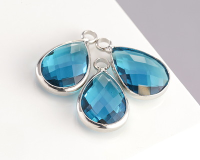 Pacific Blue Crystal Teardrop in Silver Finish Bezel 10.5x18mm