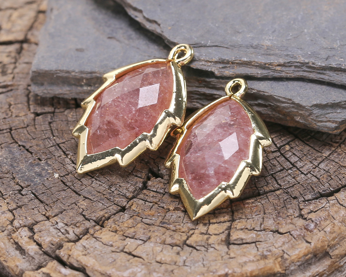 Strawberry Quartz Faceted Puff Leaf Focal w/ Gold Finish 14x22mm