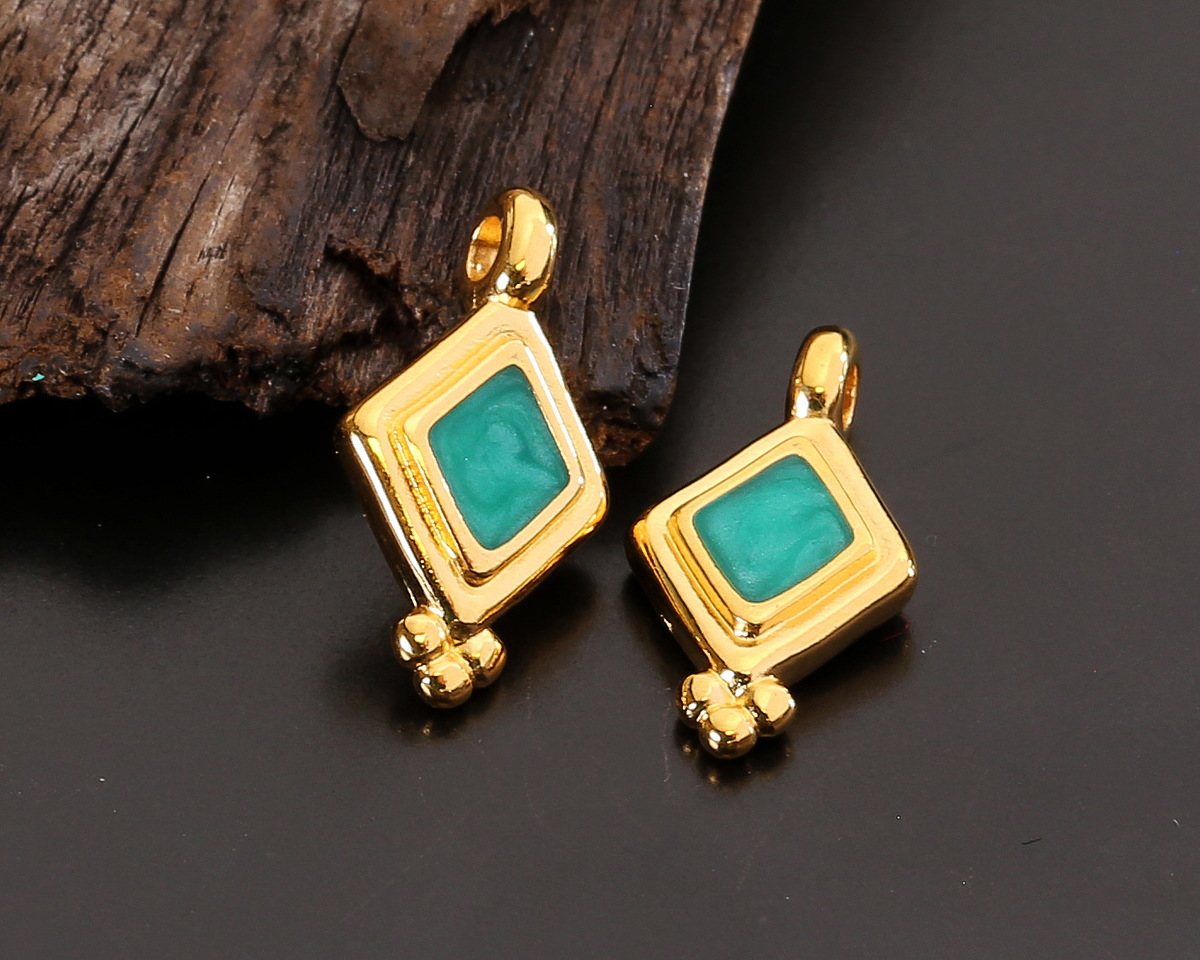 24K Gold (plated) Emerald Pearl Enamel Beaded Diamond Focal 10x17mm