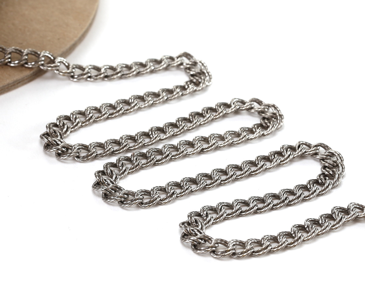 Antique Silver Finish Etched Large Parallel Curb Chain