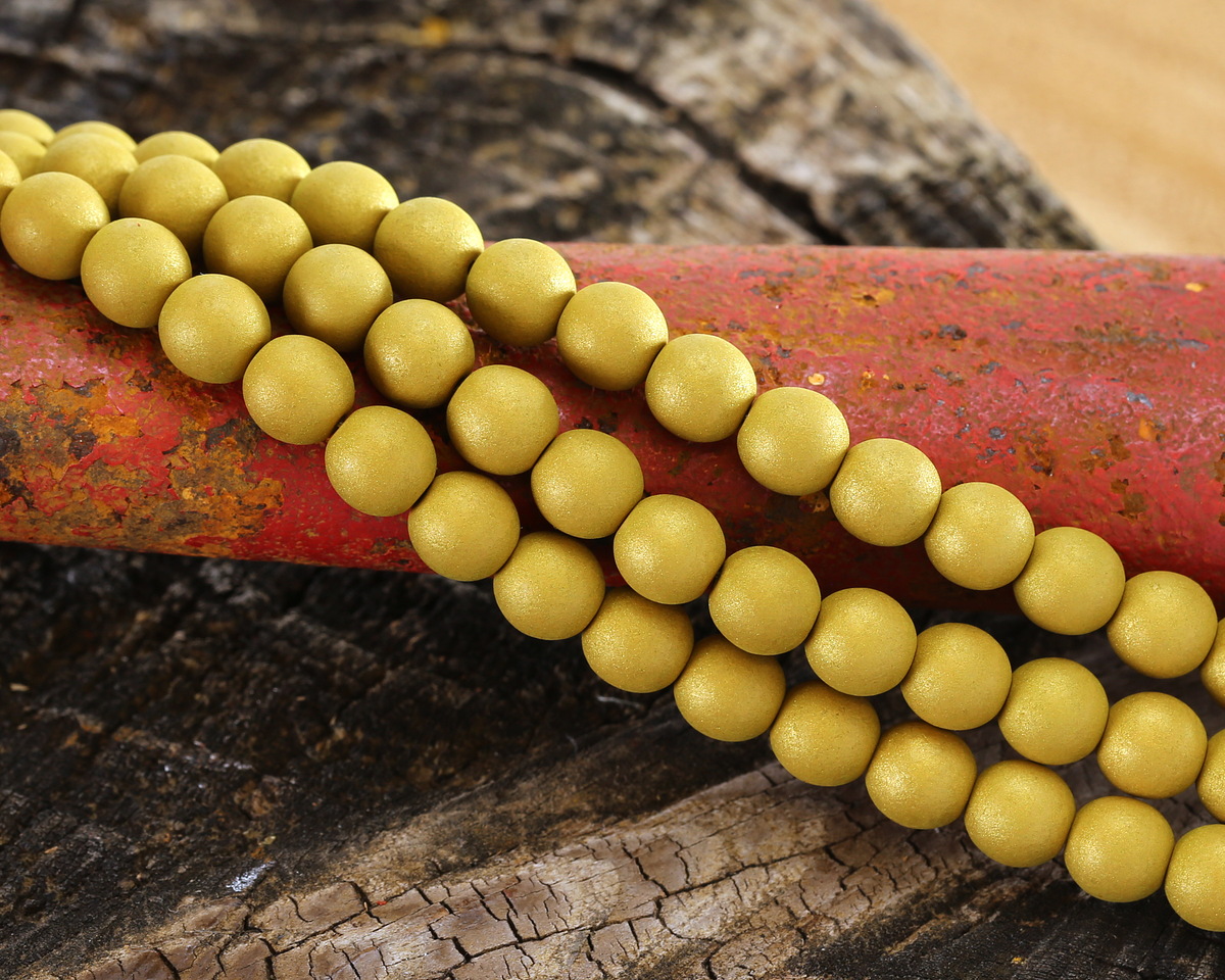 Czech Glass ColorTrends: Golden Olive Round 6mm