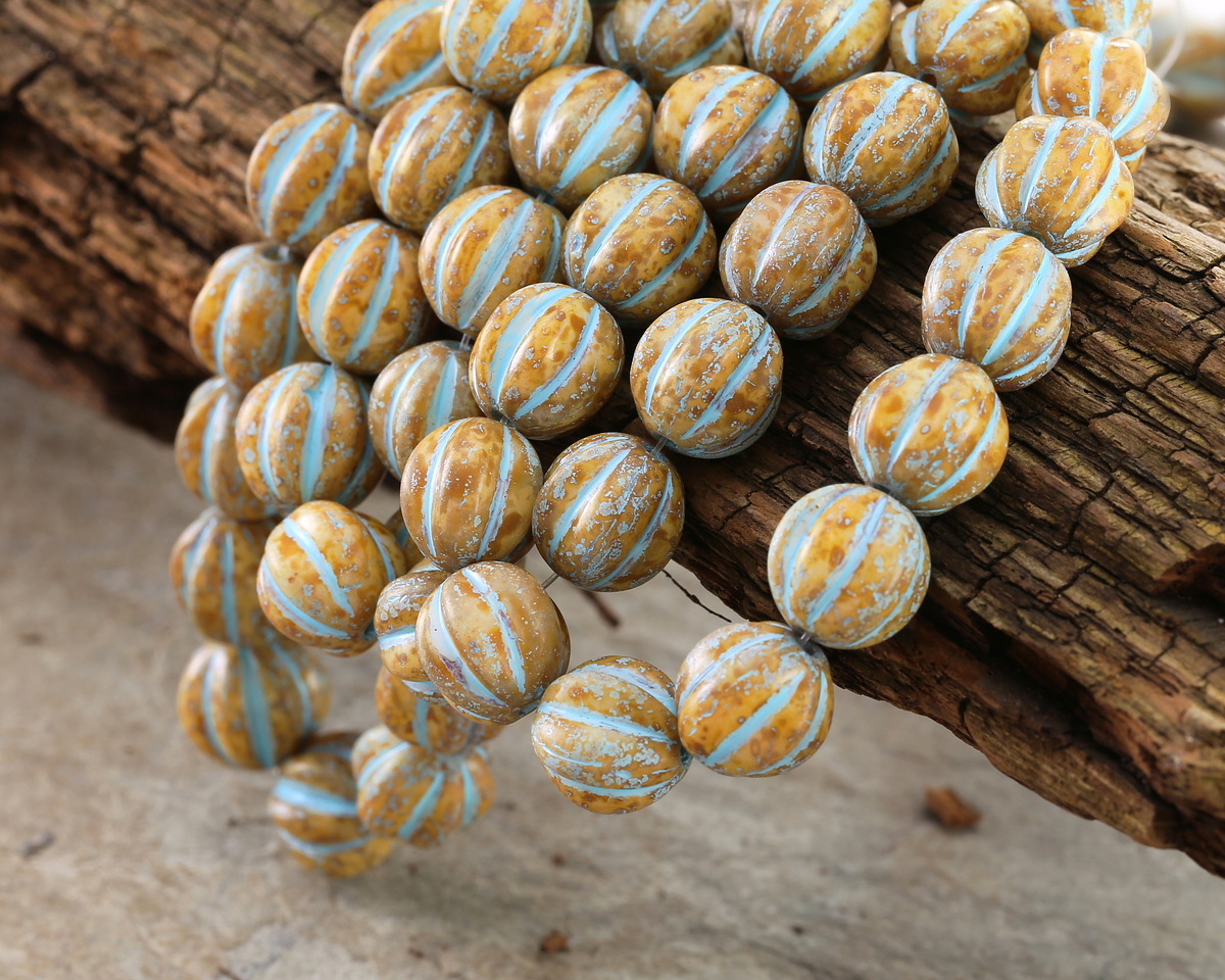 Czech Glass Bisque Picasso w/ Blue Melon Round 10mm