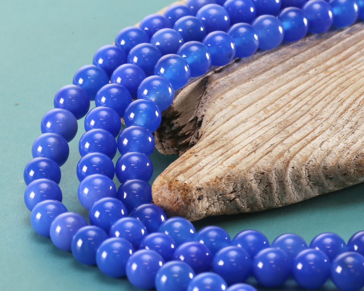 Opaque Blue Agate Round 8mm