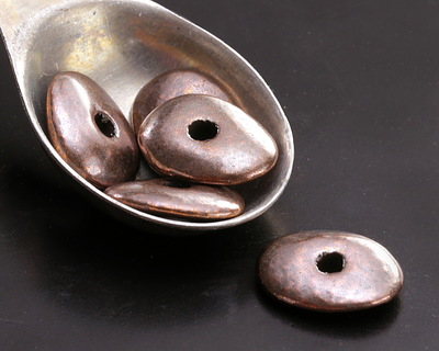 Mykonos Metalized Ceramic Antique Copper Oval Washer 15-18mm