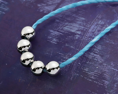 Stainless Steel Round 4mm, 1.2mm hole