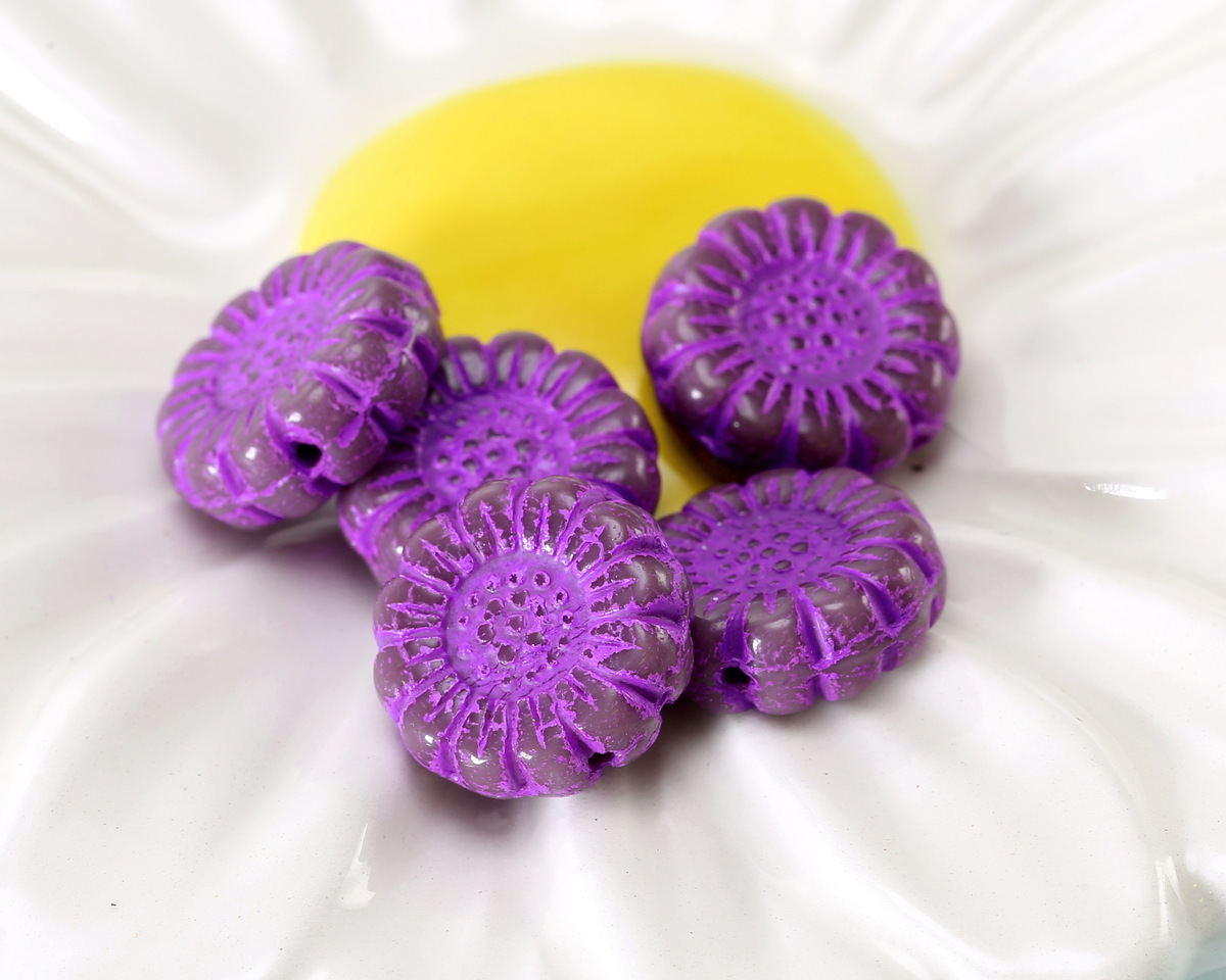 Czech Glass Thistle w/ Purple Wash Sunflower 13mm