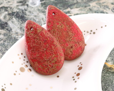 Czech Glass Textured Matte Red w/ Bronze Teardrop 18x30mm