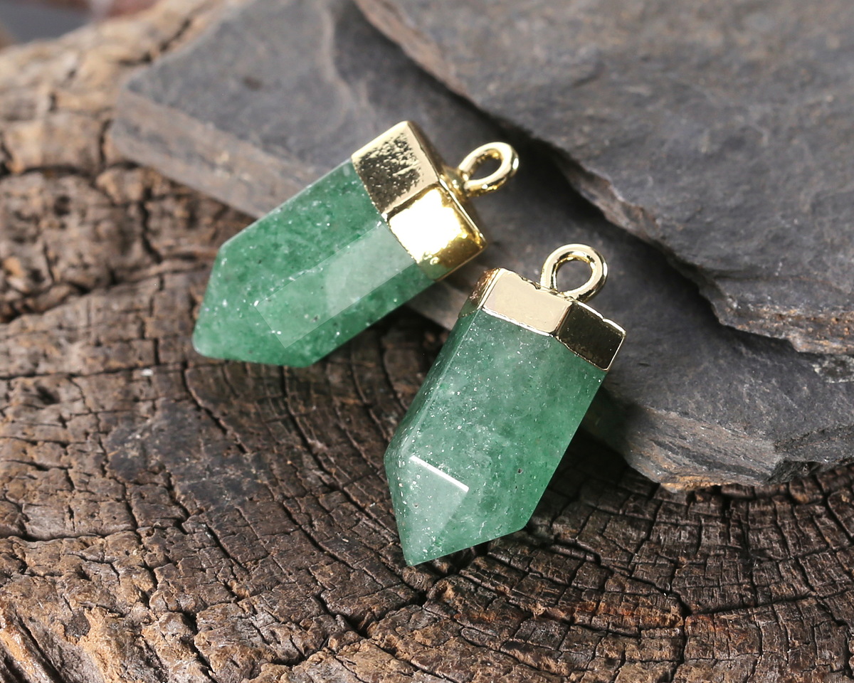 Green Strawberry Quartz Point w/ Gold Finish 8x16mm