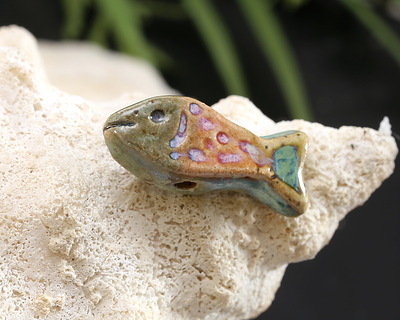 Gaea Ceramic Blue & Pink Pastel Rainbow 3 Fish Bead 10-11x27-28mm