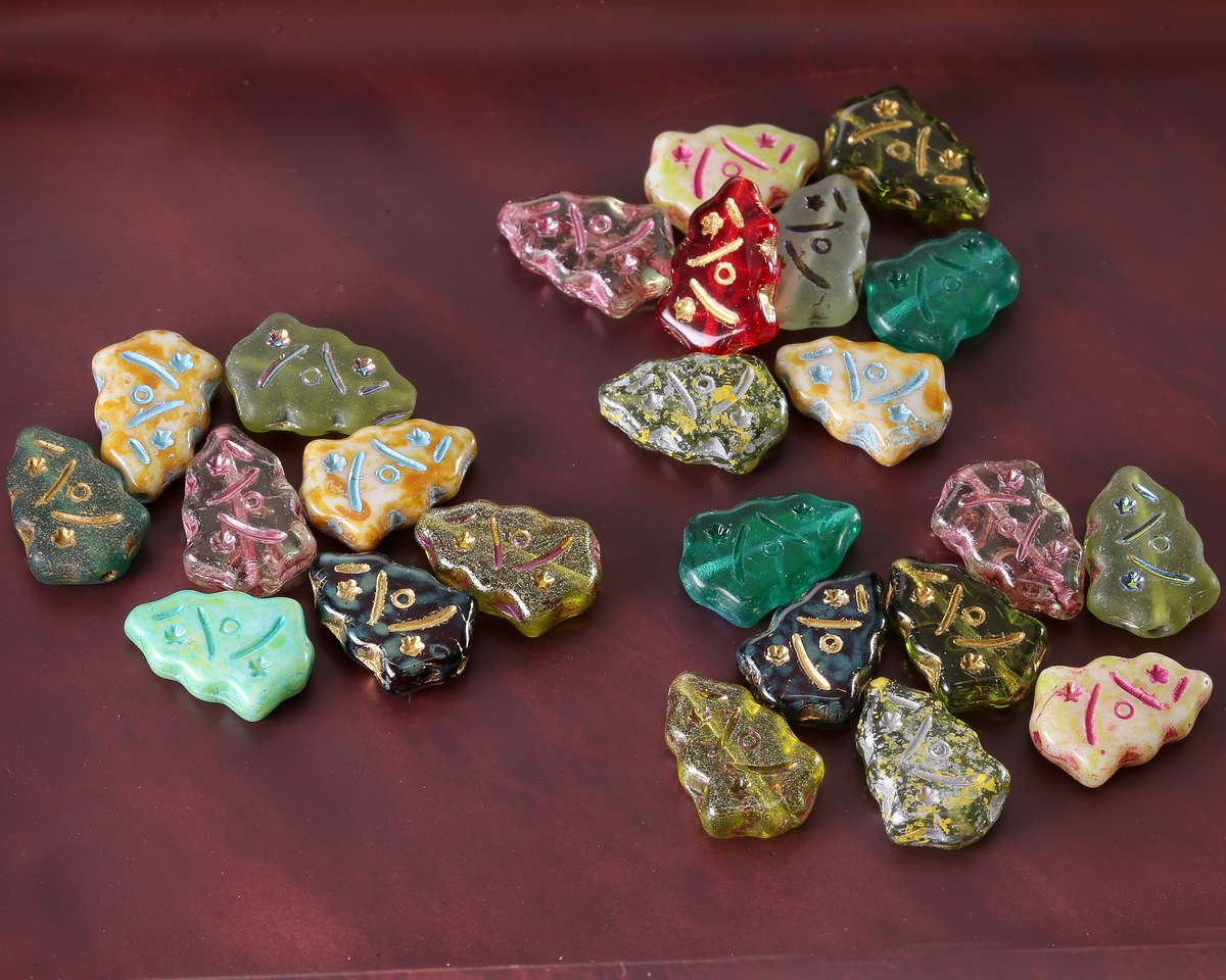 Czech Glass Vintage Christmas Tree Mix 17x12mm