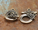 TierraCast Antique Brass (plated) Blossom Toggle Clasp 21x14mm, 17mm Bar