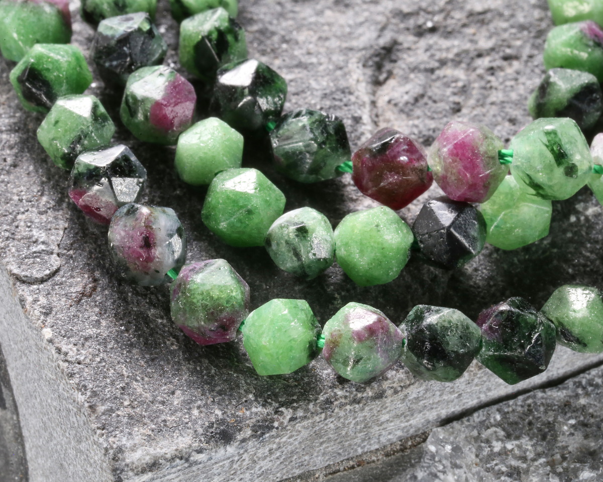 Ruby Zoisite Star Cut Round 5mm