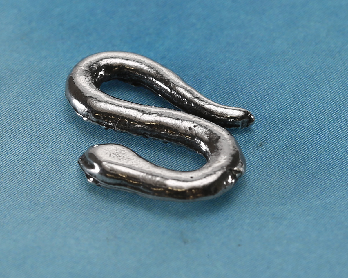Green Girl Pewter Snake S-Hook 18x13mm
