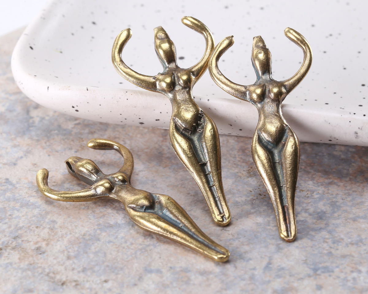 Mykonos Antique Brass (plated) Goddess Focal 22x51mm