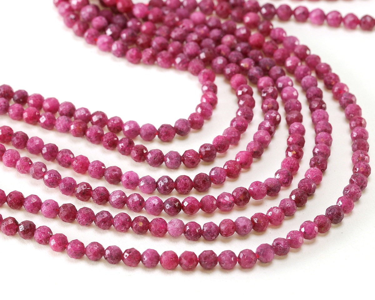 Ruby (A) Microfaceted Round 4mm