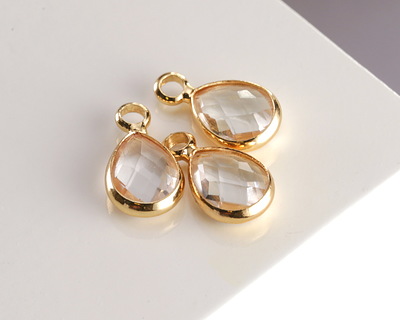 Clear Crystal Teardrop in Gold Finish Bezel 6.5x11.8mm
