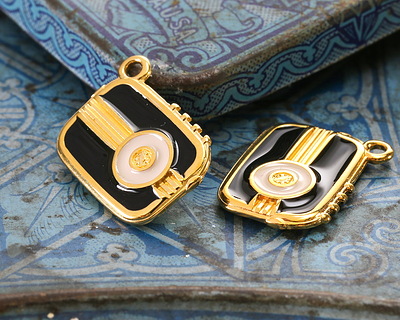 24K Gold (Plated) Jet & Pearl Enamel Vintage Transistor Radio Focal 20mm