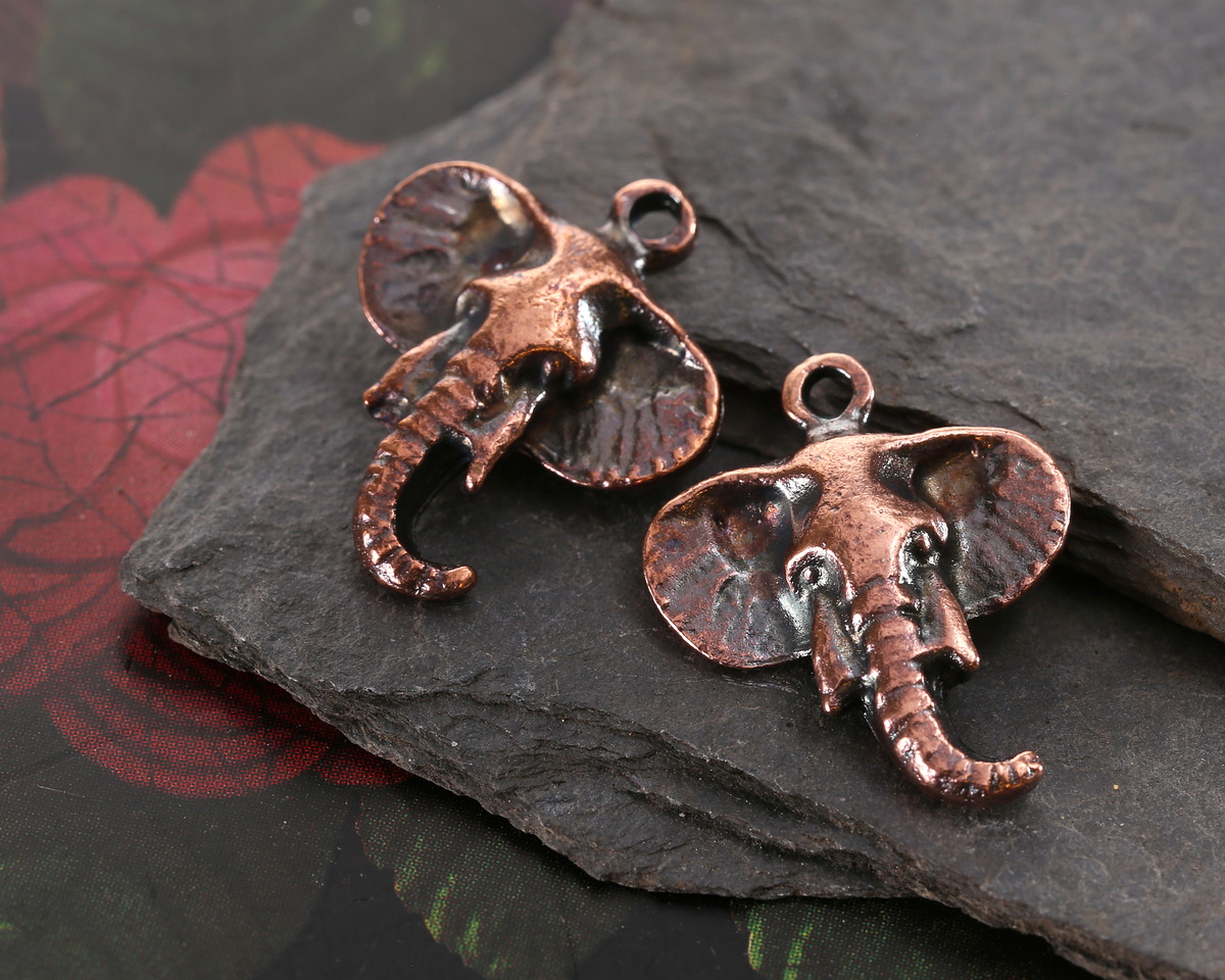 Mykonos Antique Copper (plated) Elephant Head Charm 22x18mm