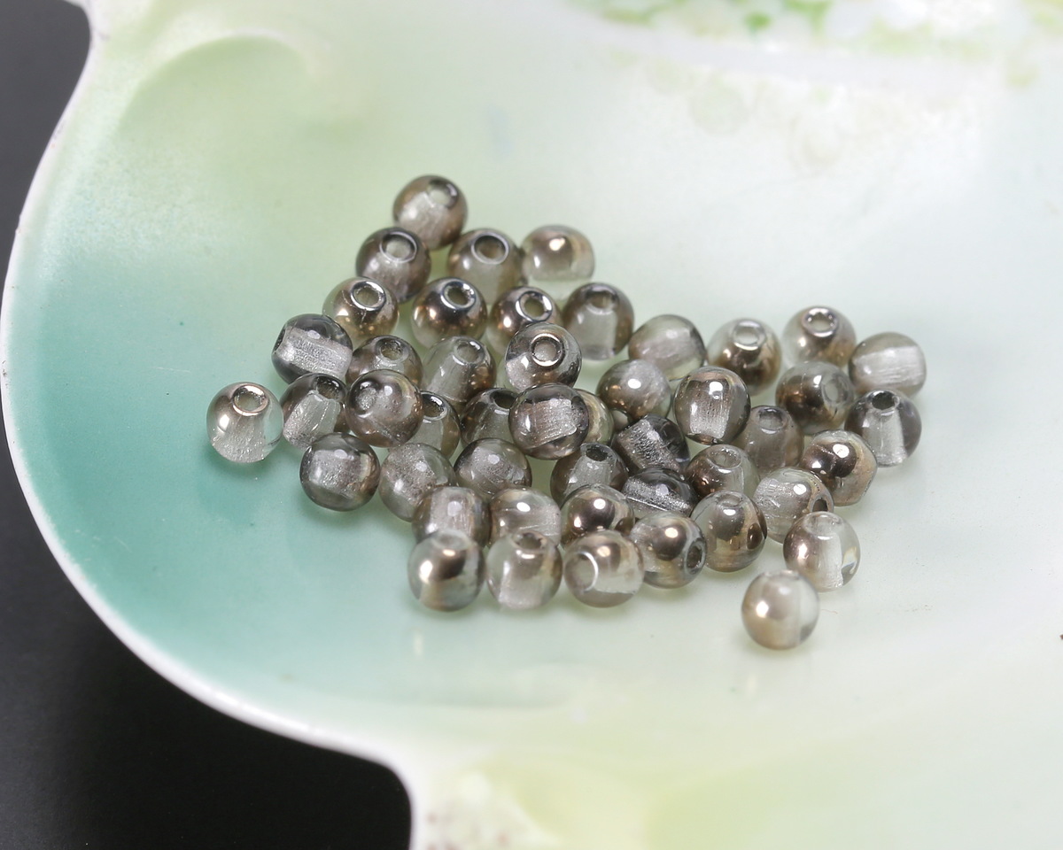 Czech Glass Crystal w/ Antique Silver Round Druk 3mm