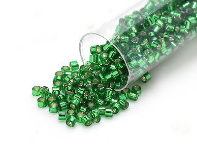 Miyuki Delica Silver Lined Green (DMB0046) 10/0 Seed Bead