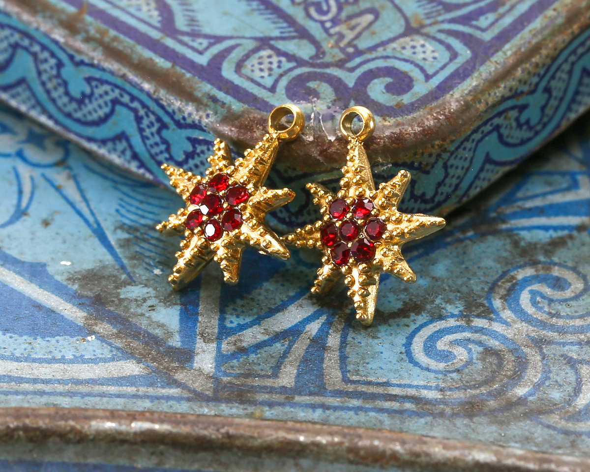 14K Gold (plated) Stainless Steel Star w/ Garnet Crystal Pavé Focal 9x11mm