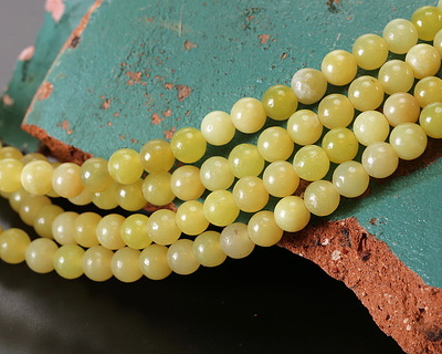 Olive Jade (light) Round 4mm