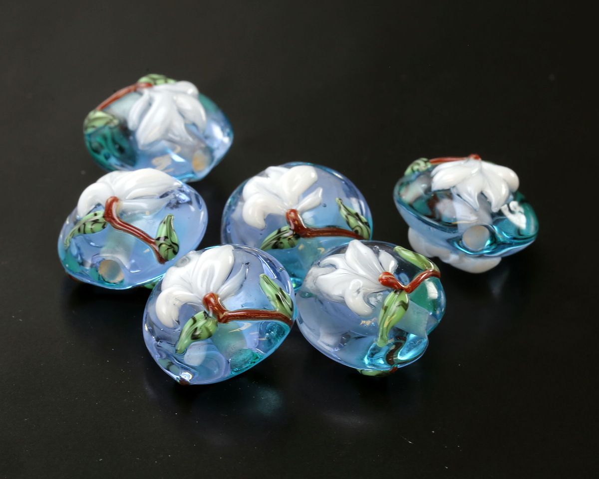 Grace Lampwork Magnolia Mist Lentil 15x13mm