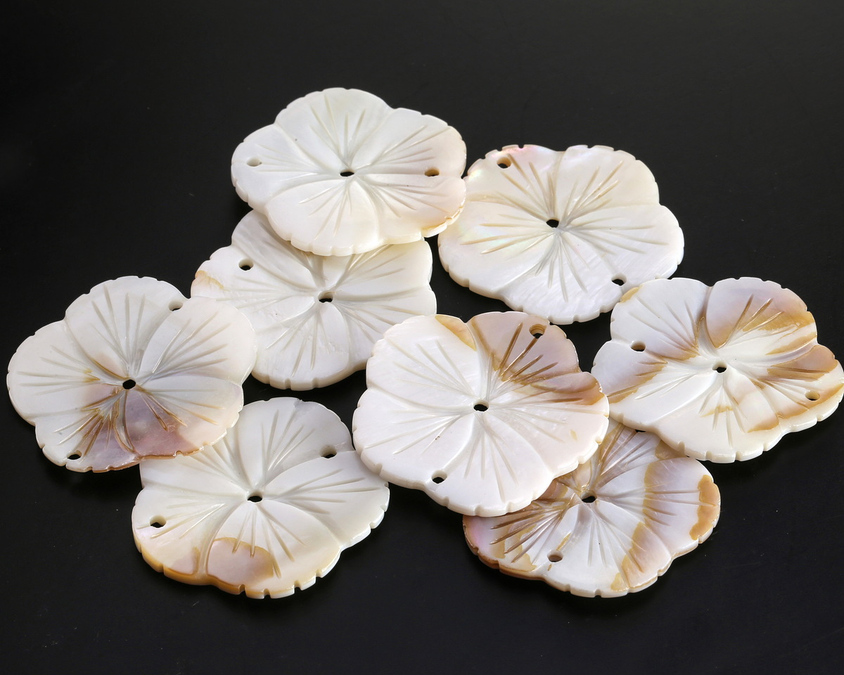 White Shell Carved Hibiscus 3-Hole Focal 38mm