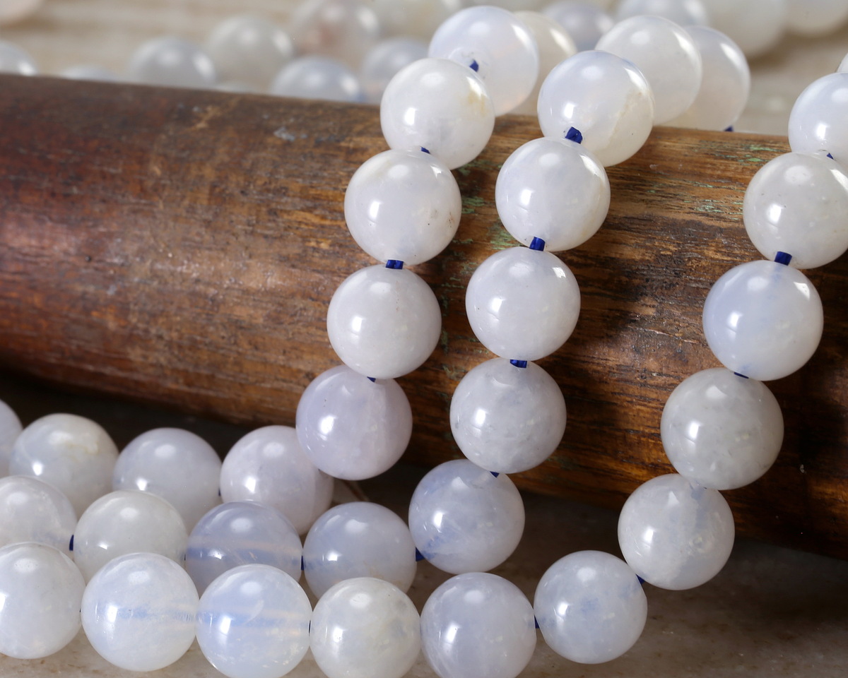 Blue Rose Quartz Round 8mm
