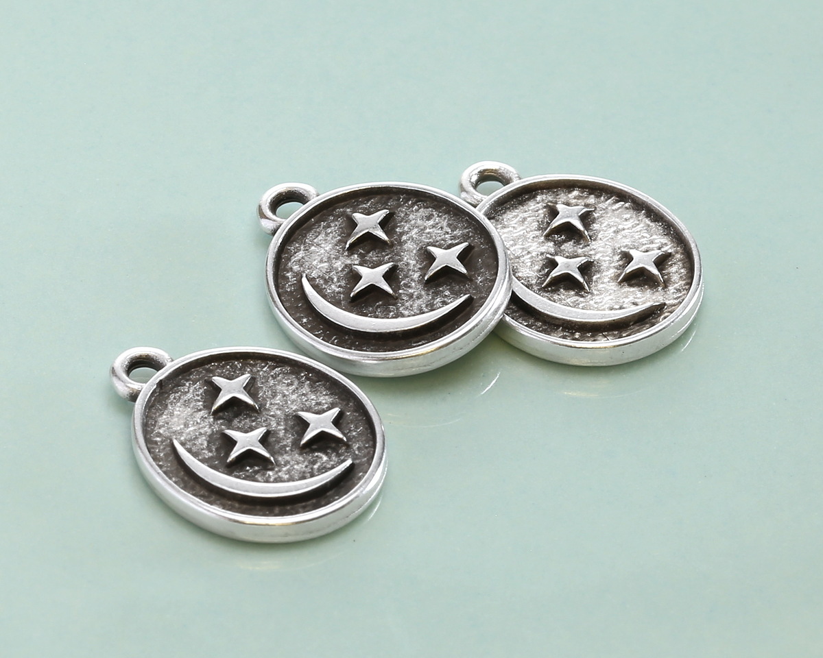 Antique Silver (plated) Crescent Moon & Stars Oval Focal 12x16mm