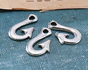 Mykonos Antique Silver (plated) Hook 10x15mm