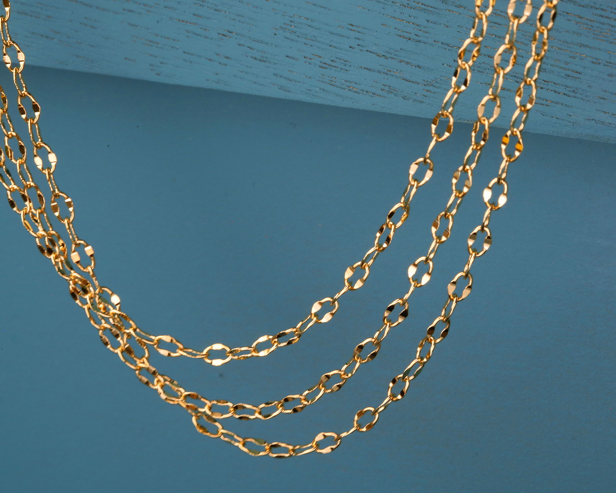 Hamilton Gold (plated) Half Flat Delicate Cable Chain, 5' Package