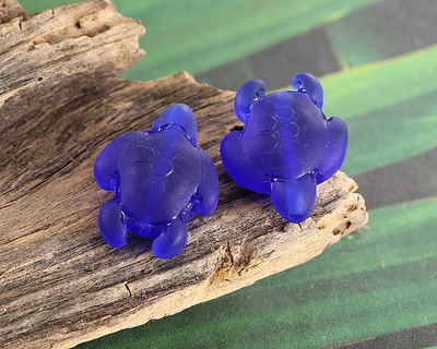Royal Blue Beach-Style Glass Small Sea Turtle 20x15mm