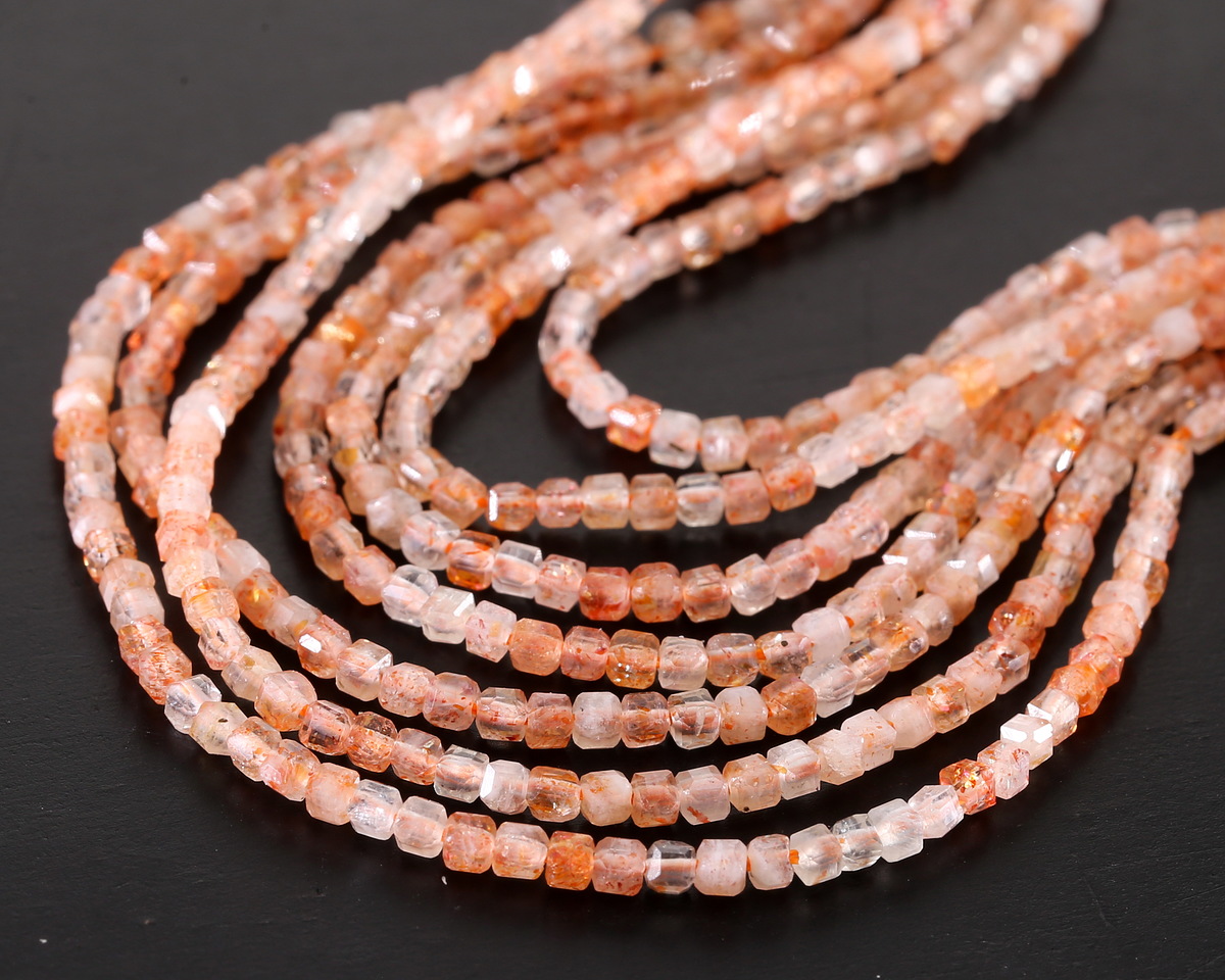 Sunstone Faceted Cube 2-2.2mm