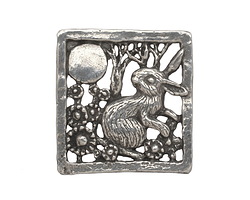 Green Girl Pewter Moon Gazing Hare Focal 32mm