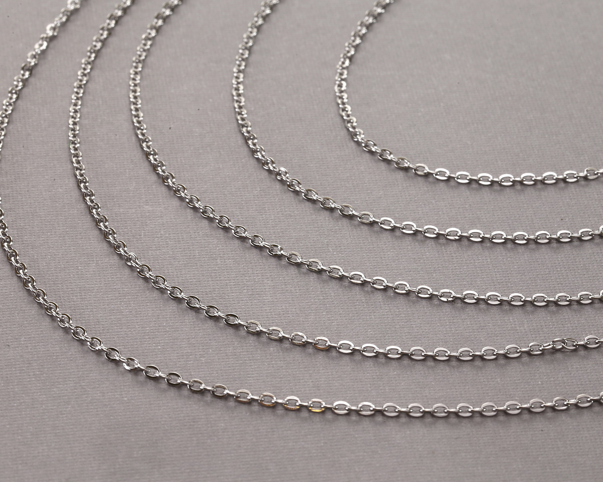 Stainless Steel Delicate Cable Chain, 2.25x1.75mm links, 5' Package