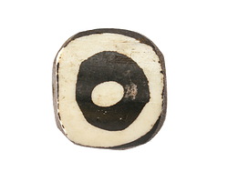African Batiked Bone Concentric Tile 19-22x20-23mm