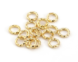 Gold (plated) Twisted Jump Ring 6mm