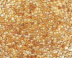 TOHO Gold Lined Rainbow Topaz Round 11/0 Seed Bead