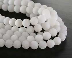 White Jade (matte) Round 10mm