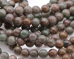 Kashgar Garnet (dark) Round 8mm
