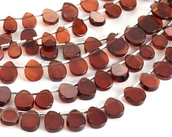 Champagne Garnet Graduated Flat Teardrop Slice 4-5x5-6mm
