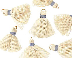 Vintage Ivory Tulle w/ Silver Binding Tassel & Jump Ring 25-28mm