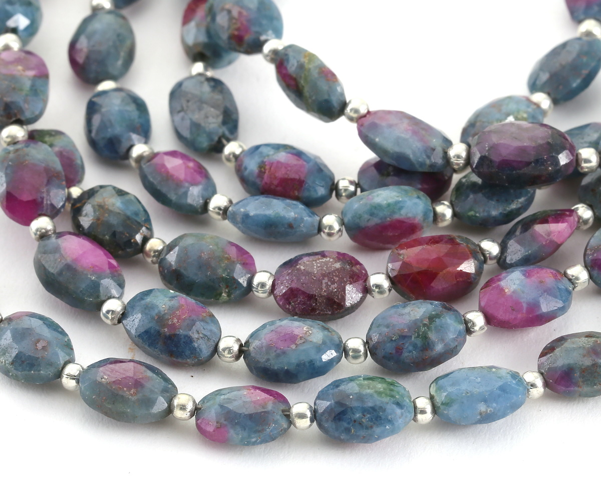 Ruby in Kyanite Faceted Oval 8-8.5x6-7mm