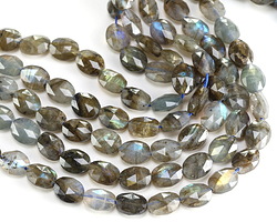 Labradorite (A) Microfaceted Oval 10x8mm