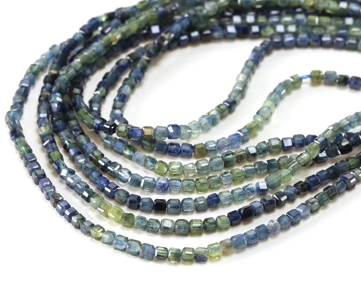 Sapphire (Thailand) (AAA) Ombré Microfaceted Cube 2mm
