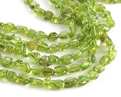 Peridot (A) Tumbled Nugget 7-12x7-9mm Beads