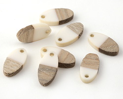 Wood & Alabaster Resin Oval Focal 8.5x17mm
